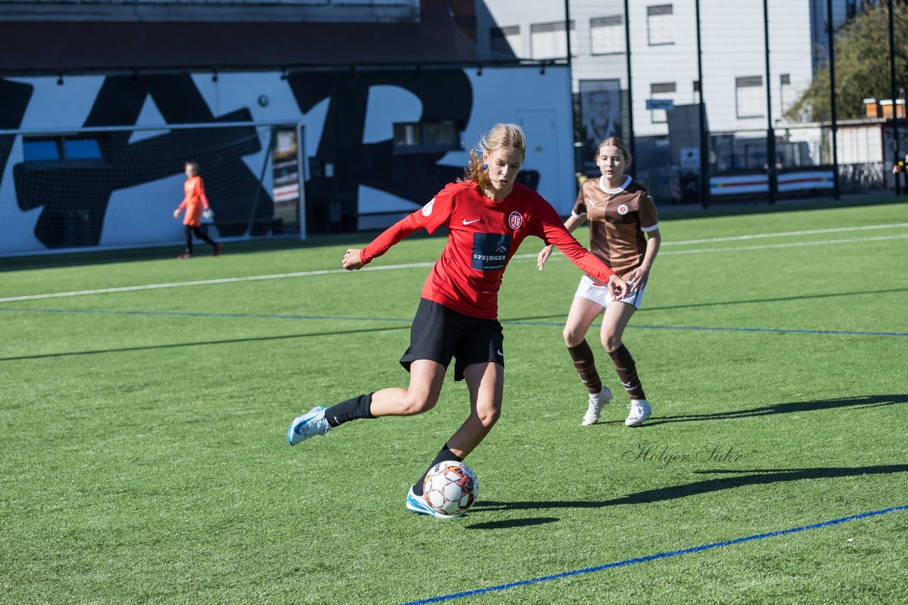 Bild 116 - wBJ FC St. Pauli - Eimsbuetteler TV : Ergebnis: 3:4